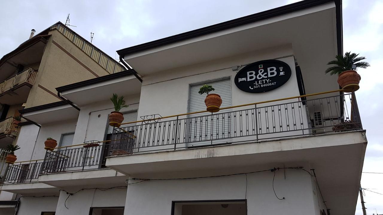 B & B Leti Battipaglia Dış mekan fotoğraf