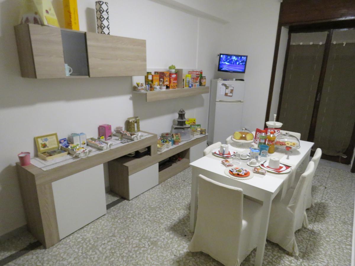 B & B Leti Battipaglia Dış mekan fotoğraf
