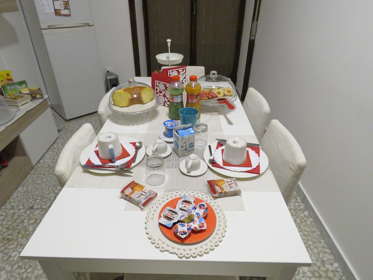 B & B Leti Battipaglia Dış mekan fotoğraf