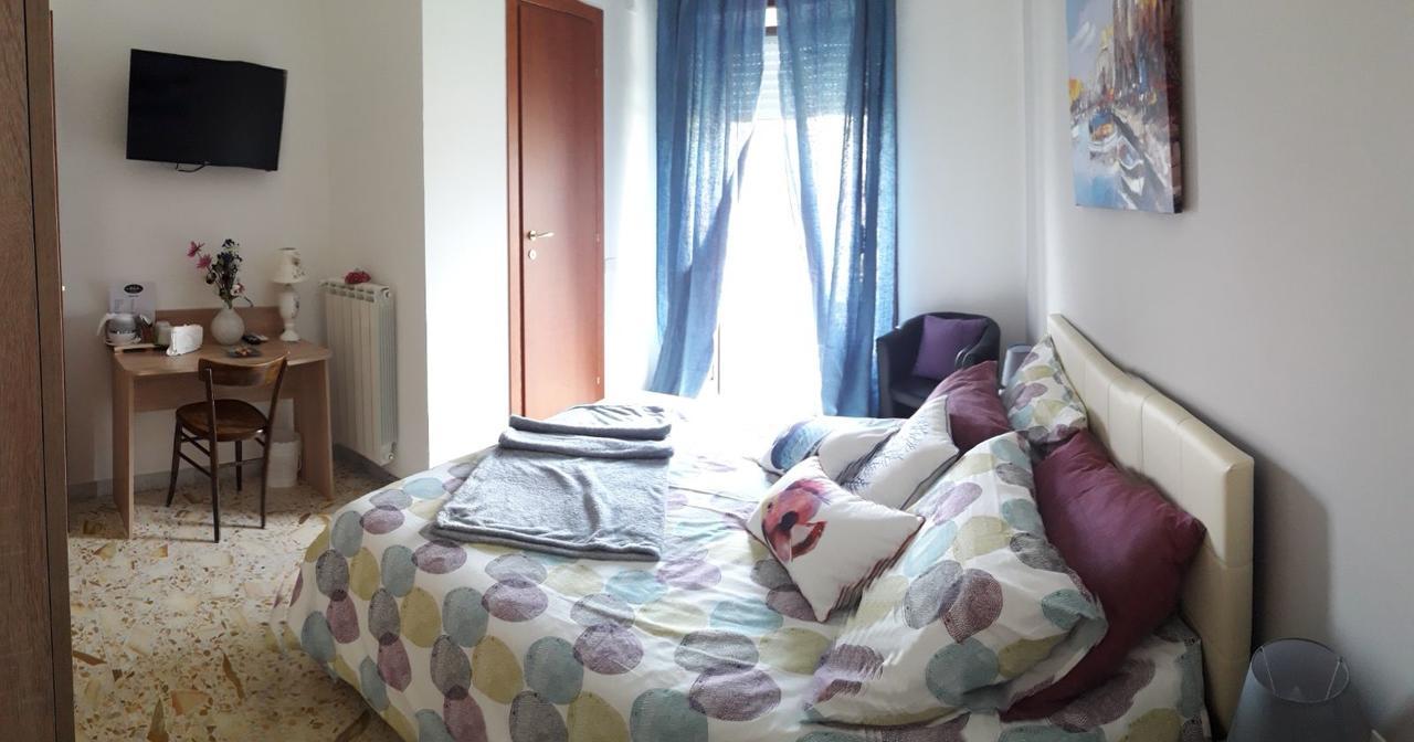 B & B Leti Battipaglia Dış mekan fotoğraf